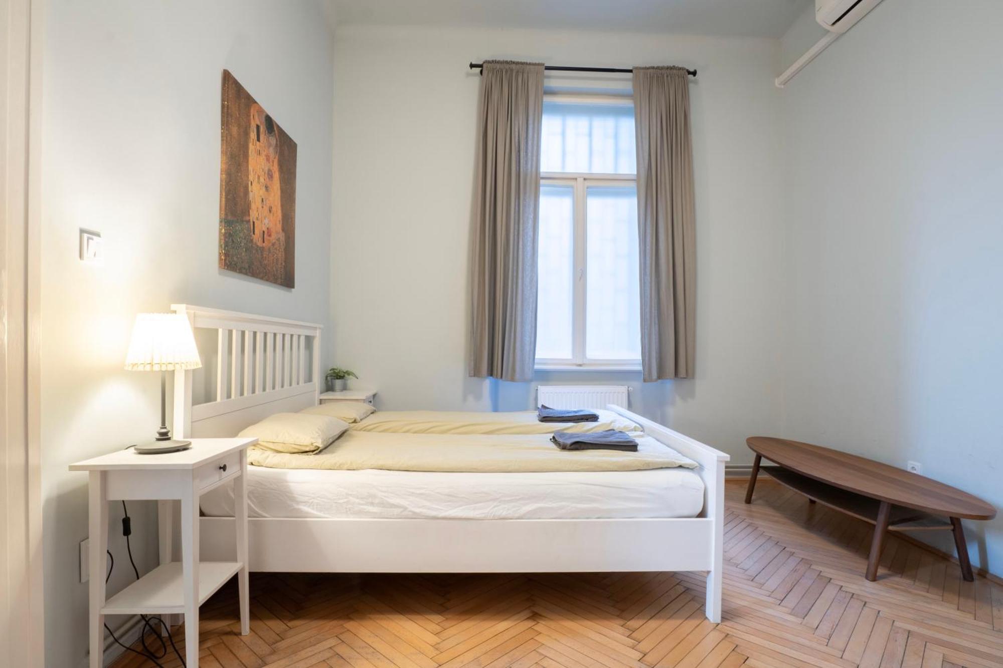 Super Comfort Apartment With 3 Rooms Next To Opera Будапеща Екстериор снимка
